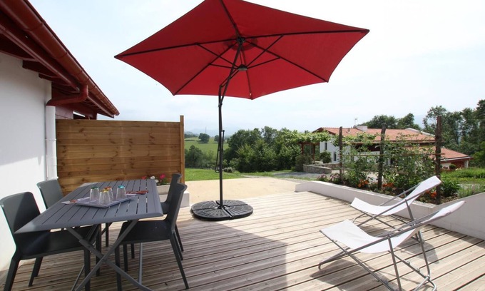 Saint-Pee-sur-Nivelle House | Oihan Alde - Saint-pee-sur-nivelle