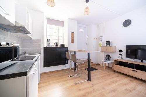 Pamiers Apartment | OIQIA Castela