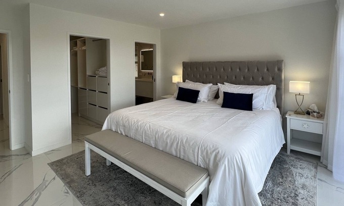 Orakei Apartment | Okahu Bay Villas