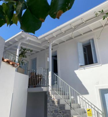 Skiathos Apartment | Okeanos Apartment