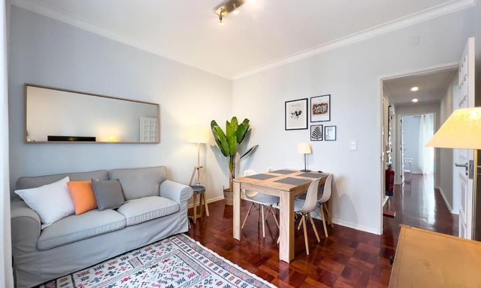 Beato Apartment | Olaias Lisbon 2bed near Metro