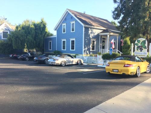Cambria Bed & Breakfast | Olallieberry Inn Bed and Breakfast