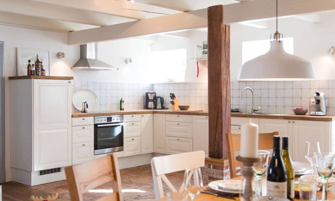 Westerhusen House | Old Bakery - Former Stable