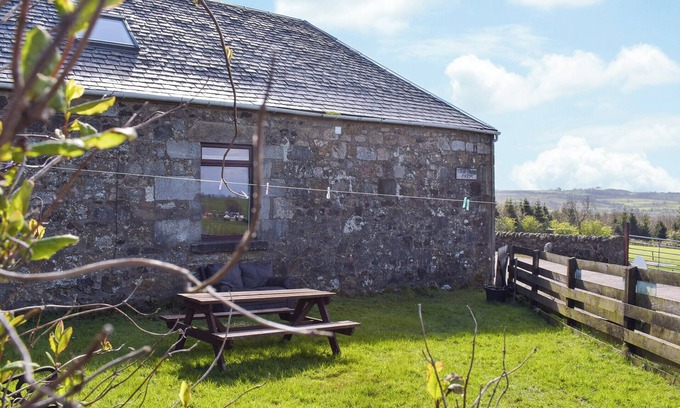 Kilkenzie Cottage | Old Barn Cottage - UK47144
