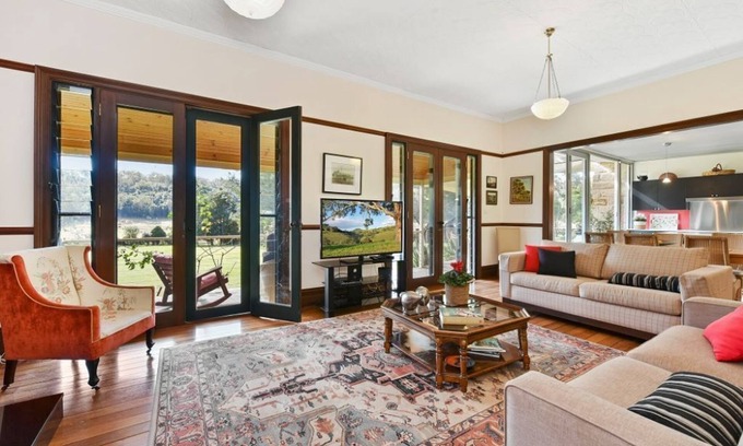 Wollombi Other | 'Old Byora Vineyard' | Luxury Homestead | Sleeps 10 | 5 mins from Wollombi