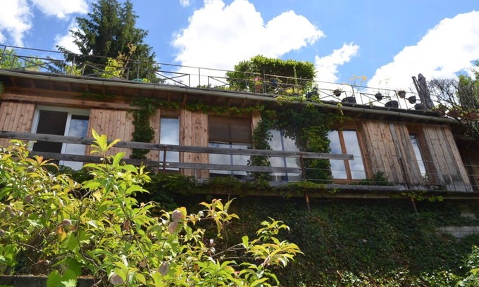 Moretel-de-Mailles House | Old cellar facing the Chartreuse with Nordic bath