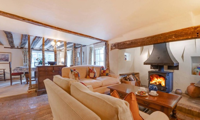 Sissinghurst House | Old Cobblers Cottage at Kings Head House