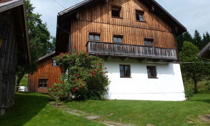 Breitenberg Other | Old farm in a secluded location