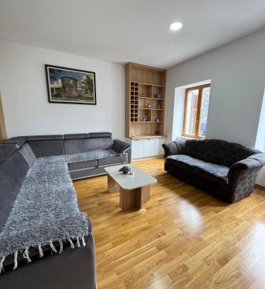 Niksic Apartment | Old House Bozovic