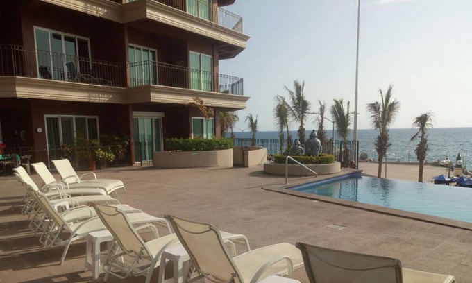 Balcones de Loma Linda Condo | Old Mazatlan Waterfront One Bedroom in the Vue