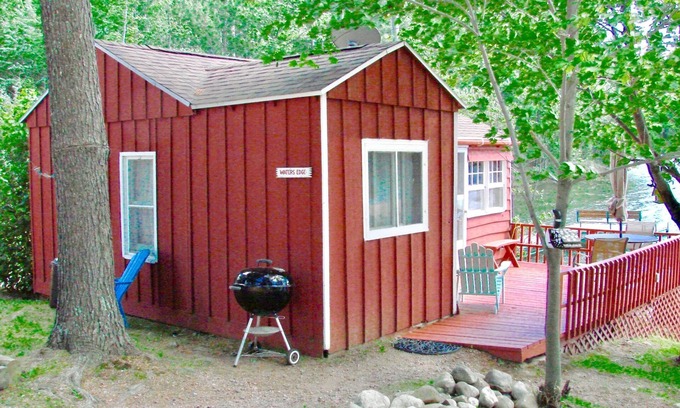 Minocqua Cabin | Old Minoqua Charm On Lake Minocqua With Boat Dock