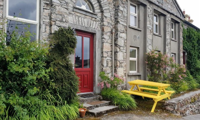 Clifden House | Old School House