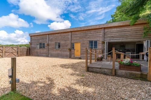 Upton Cheyney House | Old Stables, Little Ballthorns Farm