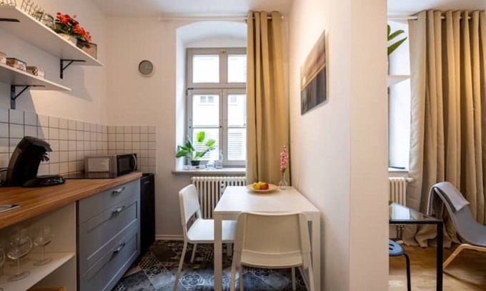 Wilsdruffer Vorstadt/Seevorstadt-West Condo | Old town apartment in TOP location - near Zwinger