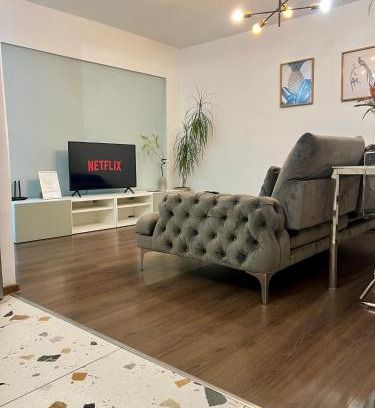 Targoviste Apartment | Old Town View- UltraCentral Apartment