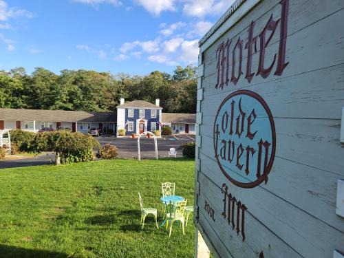 Orleans Hotel | Olde Tavern Motel and Inn - Cape Cod