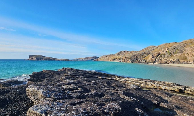 Oldshoremore Cabin | Oldshoremore Croft Cabin 2 minutes walk from the beach.
