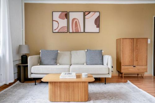 Wipkingen Apartment | Olive Suite