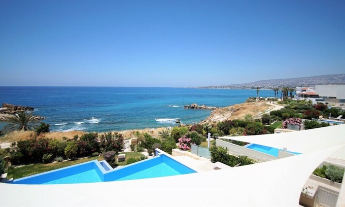 Kissonerga Villa | Olymp Villa A 3-bedroom Sea-Front Villa