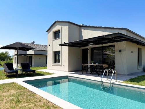 Olymbiaki Akti Villa | Olympus Seaside Luxury Pool Villas