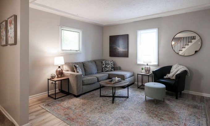 Omaha House | Omaha Cutie