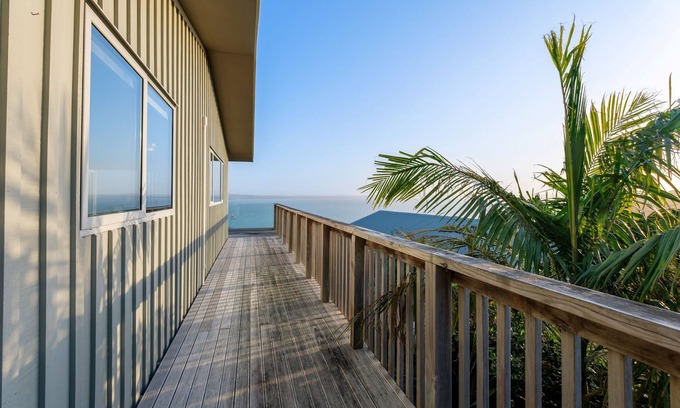 Omiha House | Omiha Oasis