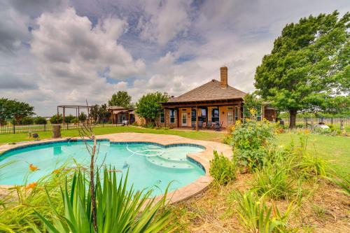 Weston House | On 10 Acres Celina Ranch with Pool and Fire Pit!