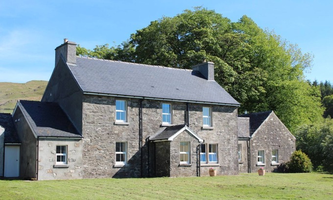 Lochgilphead Other | On a private hill farm estate. Set in stunning scenery close to the coast.
