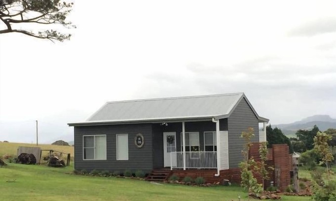 Gerroa House | On Par - country retreat overlooking golf course