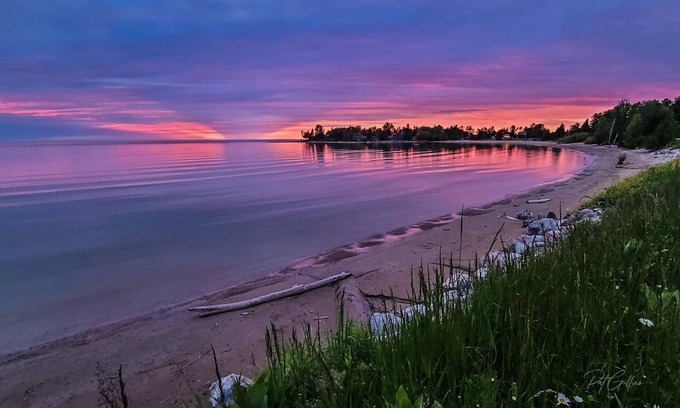 Saugeen Shores Cottage | On the bay, where you are always welcome to stay!