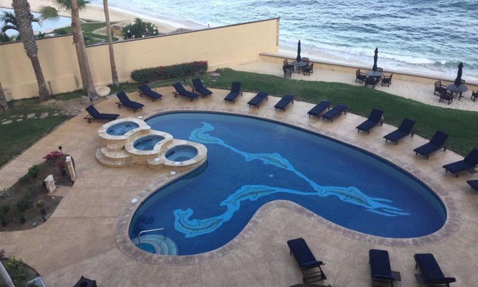 San Jose del Cabo Condo | On the Beach 2 Bedroom at Las Olas B402