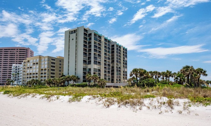 Sand Key Condo | On the beach! Renovated condo with gulf views - 2BD/2BTH