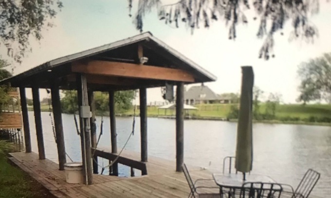 Natchitoches House | On Water!!