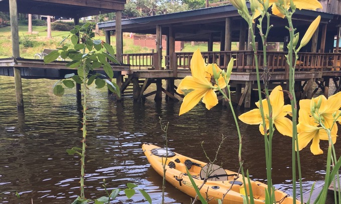 Hemphill House | Once in a Lifetime Toledo Bend