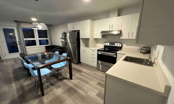 Longue-Pointe Apartment | One-Bedroom Apartment - 1905