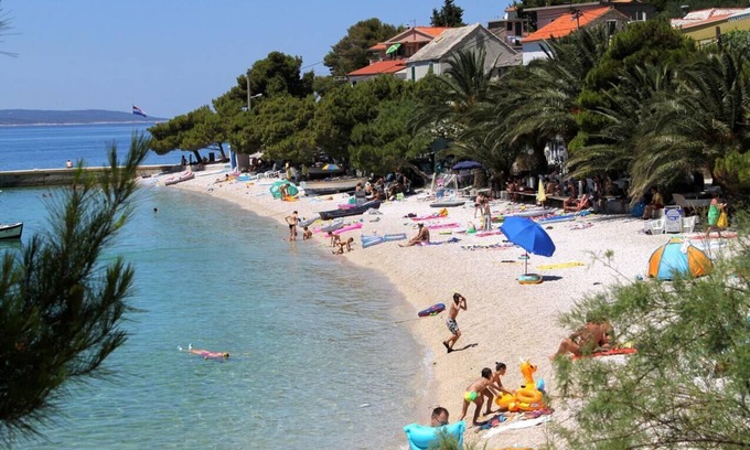 Promajna Apartment | One bedroom apartment near beach Promajna, Makarska (A-2592-c)