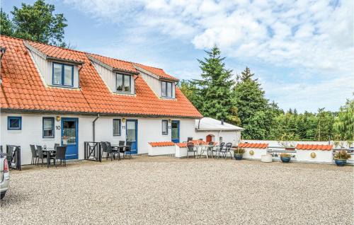 Femmøller Apartment | One-Bedroom Apartment In Ebeltoft