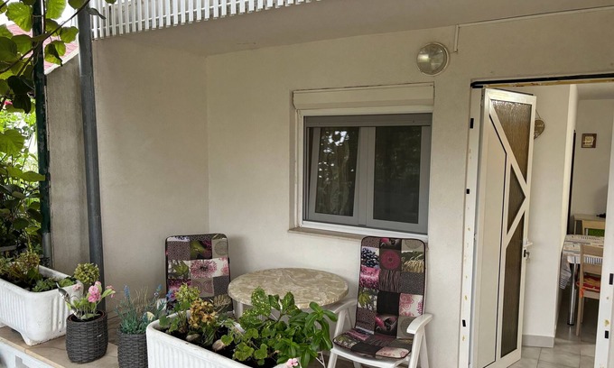 Sukosan Apartment | One bedroom apartment near beach Sukošan, Zadar (A-5819-c)
