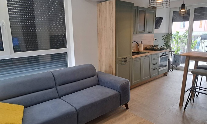 Novi Zagreb Apartment | One bedroom apartment with balcony Zagreb (A-23694-a)