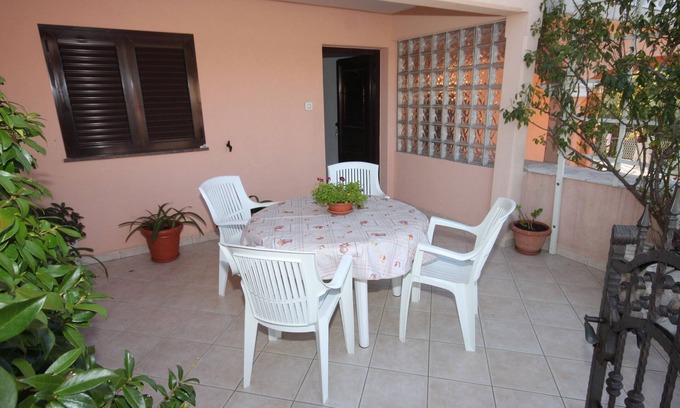 Duga Luka Apartment | One bedroom apartment with terrace and sea view Duga Luka (Prtlog), Labin (A-2367-a)