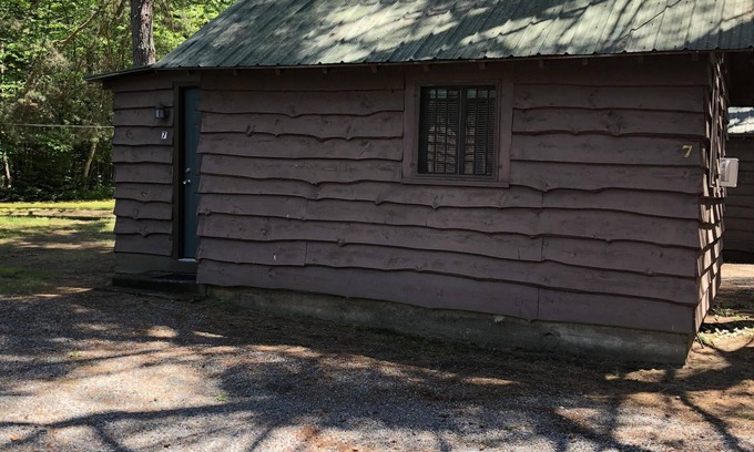 Ray Brook Cottage | One bedroom cottage - Family owned/operated since 1923