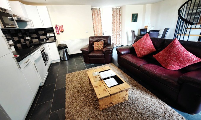 Dolgellau Cottage | One Bedroom Cottage located in Heart of Snowdonia National Park. Sleeps 3-4