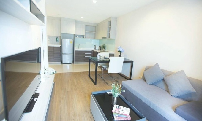 Khlong Tan Nuea Apartment | One Bedroom Grand Suite C