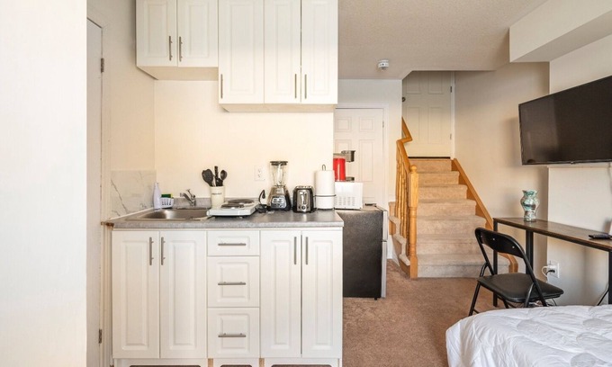 Cambridge Apartment | One bedroom loft apartment