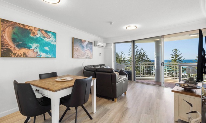 Gold Coast Resort | One Bedroom Mediterranean Escape at Burleigh