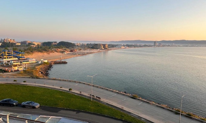 Nessebar New Town Apartment | One Bedroom Private Apartment Paradiso B 501