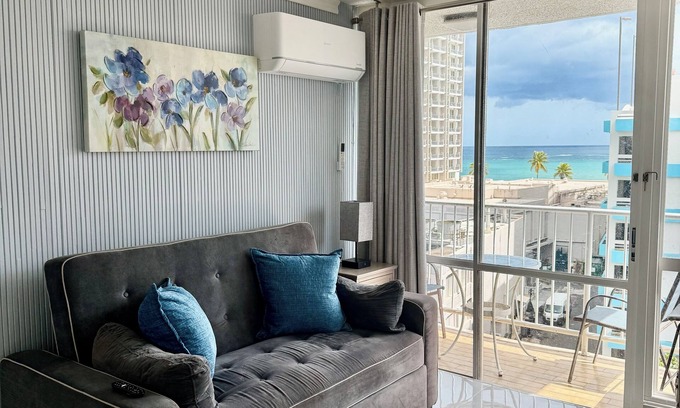 Condado Condo | ONE BEDROOM WITH WIFI In San Juan, Puerto Rico-PARKING Included.