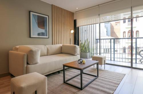 Petit Jean Ocharan Apartment | One By Wynwood House