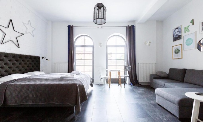 Zielona Gora Apartment | One Night Lofty Fabryczna