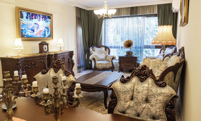 Varna City Centre Apartment | One-of-a-kind apartment seamlessly blends antique elegance with modern comfort.